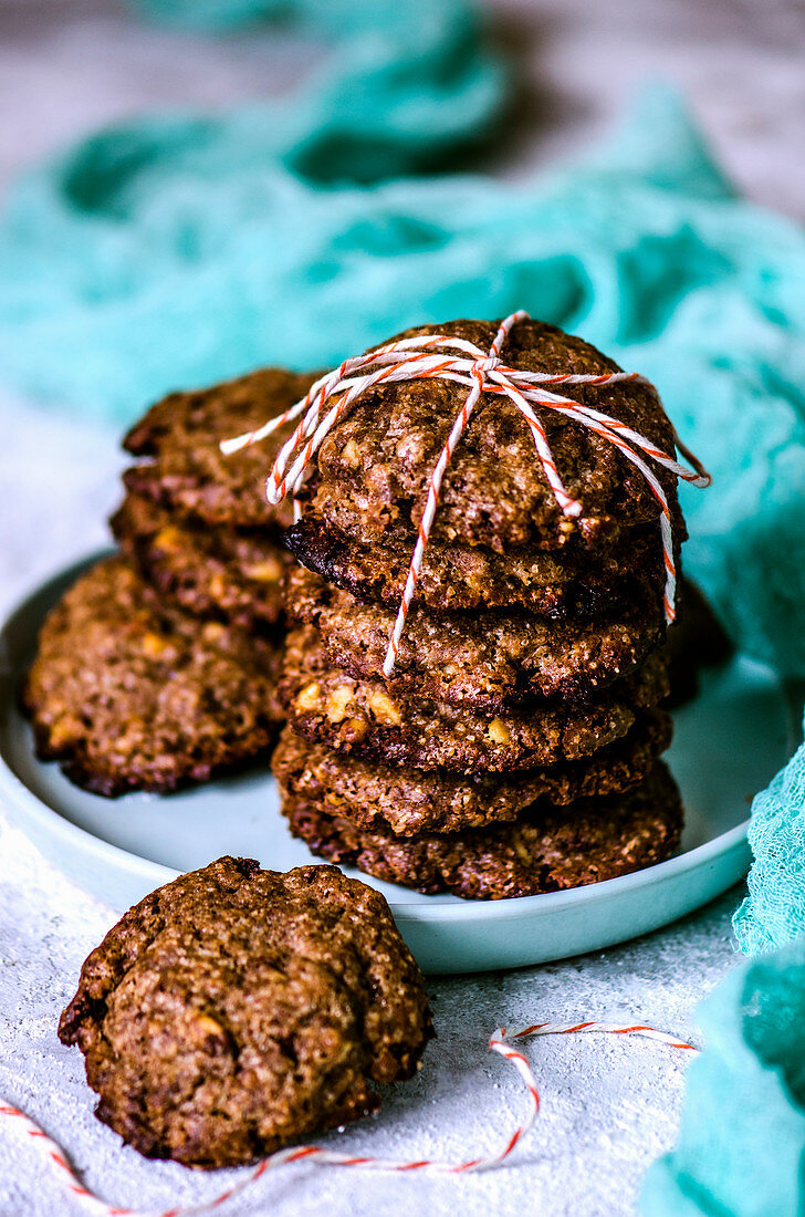 Chocolate cookies with sea salt