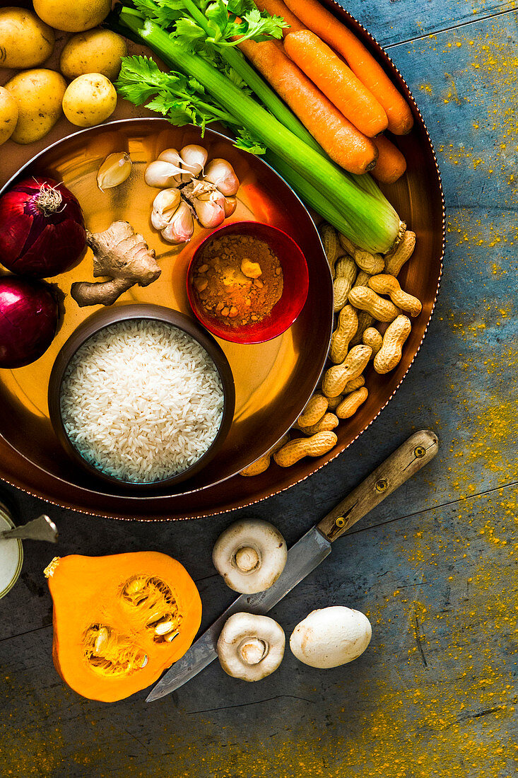 Ingredients for Indian vegetable curry with peanuts