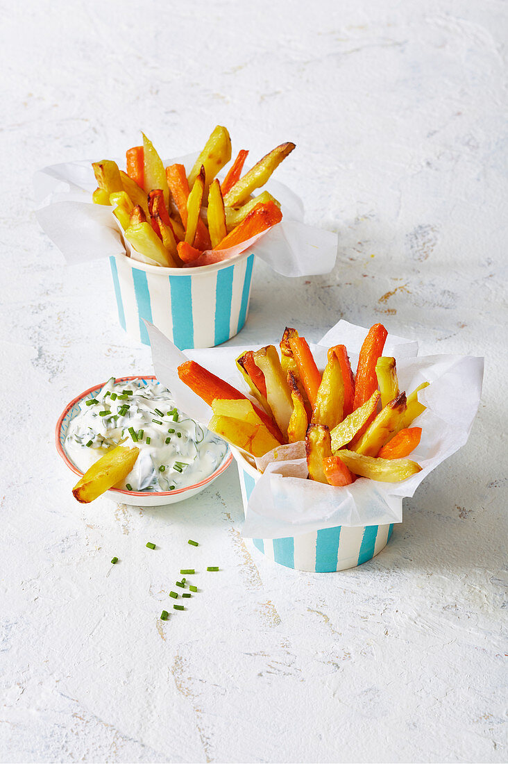 Kohlrabi fries, carrots, Jerusalem artichokes and potatoes