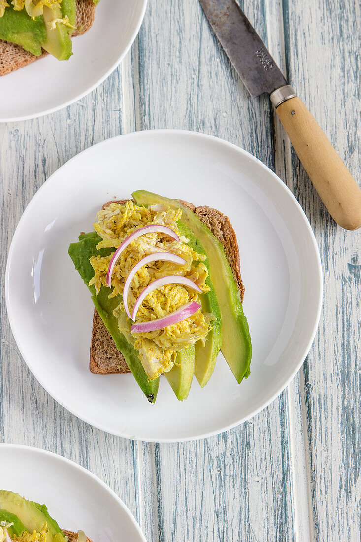 Toast with chicken and avocado