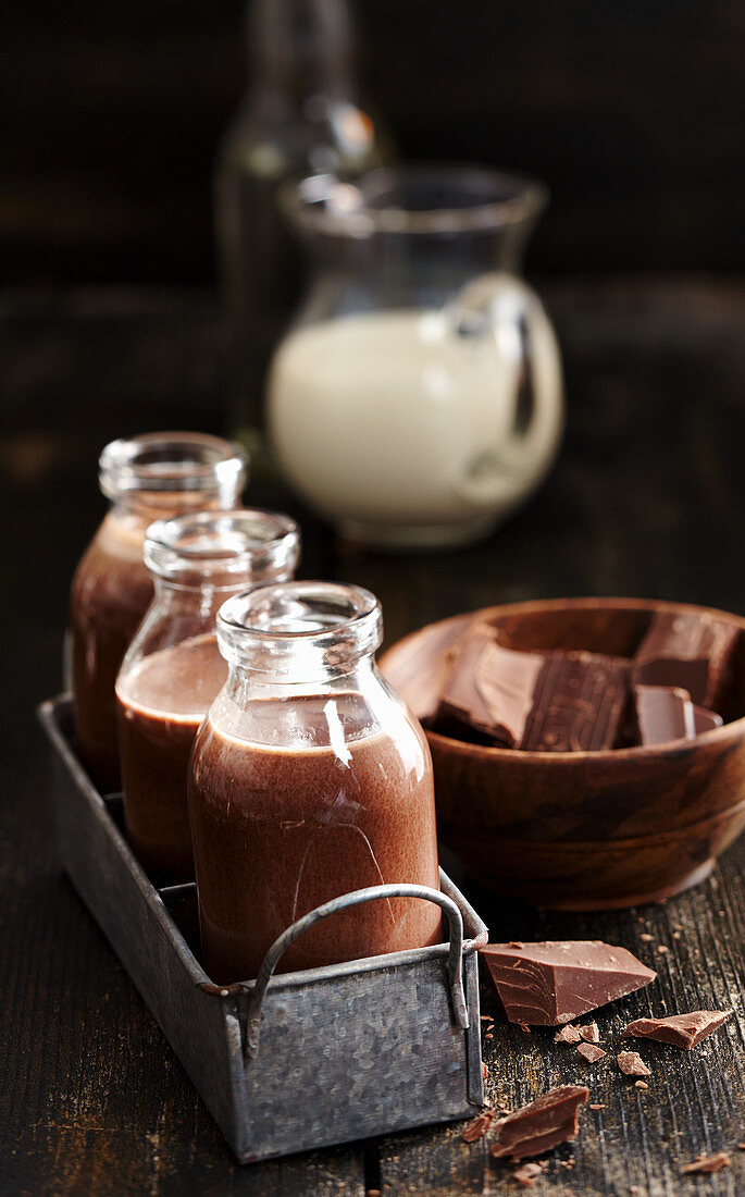 Homemade chocolate liqueur with cocoa, cream, honey and rum