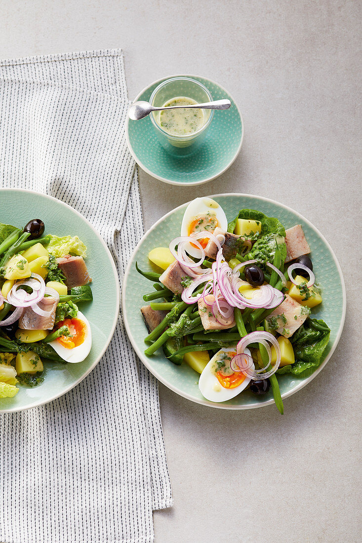 Nicoise salad with herring
