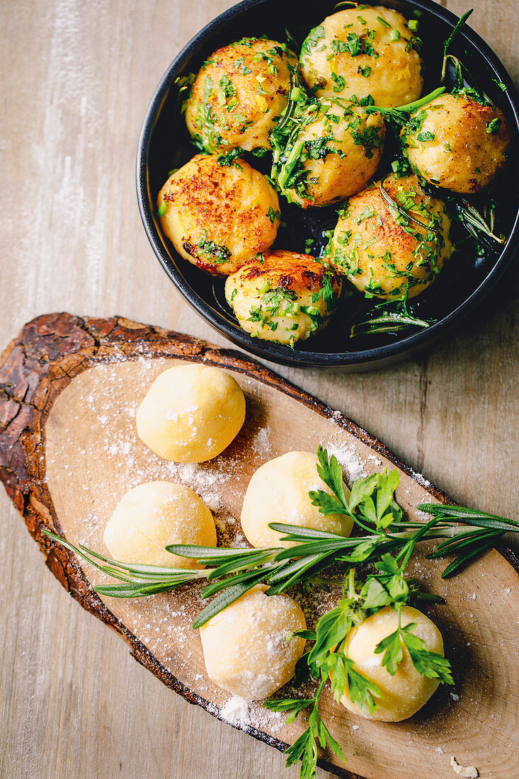 Potato dumplings with herbs and nut butter