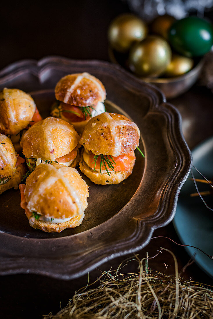 Spiced hot cross buns with salmon and cream cheese for Easter high tea