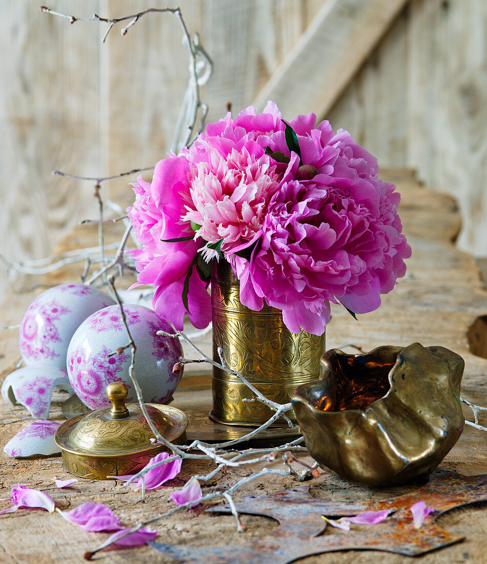 Posy of peonies