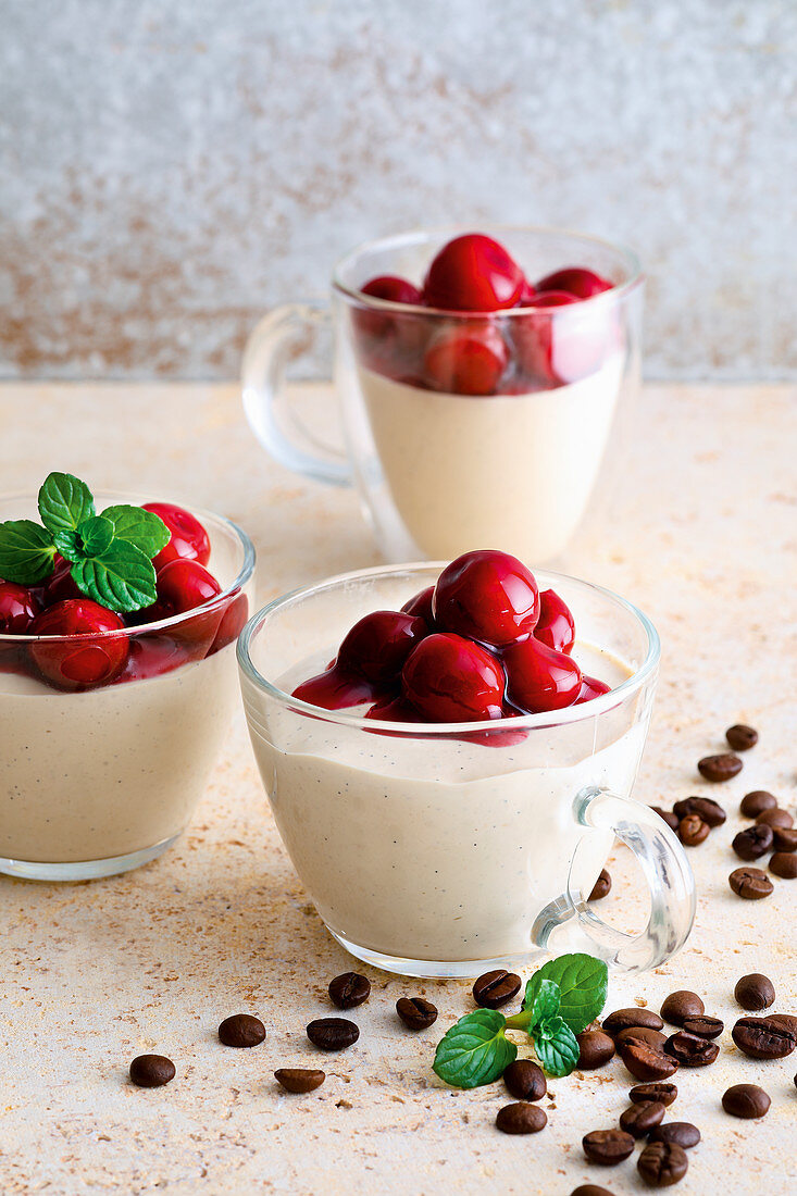 Panna cotta bianca with coffee and cherries