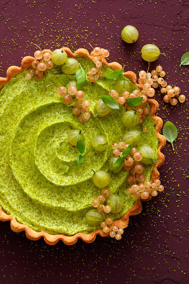 Green pistachio and basil tart