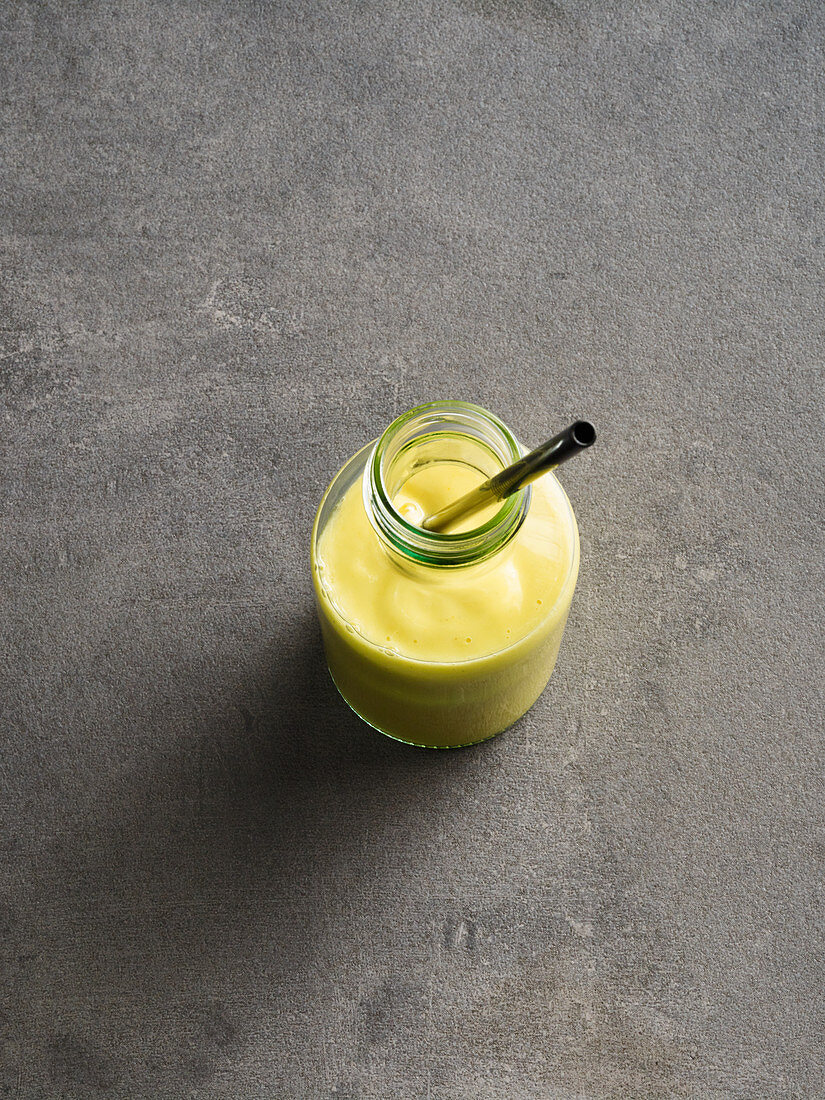 Mango-Trinkjoghurt mit Kurkuma