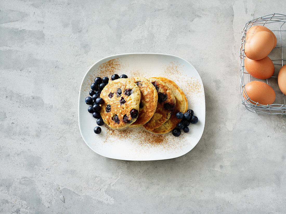 American pancakes with blueberries