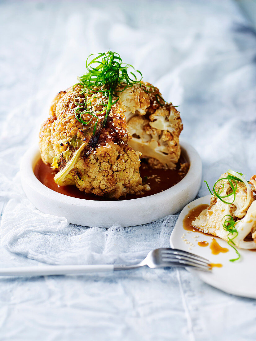 Blumenkohl in Misosauce aus dem Ofen