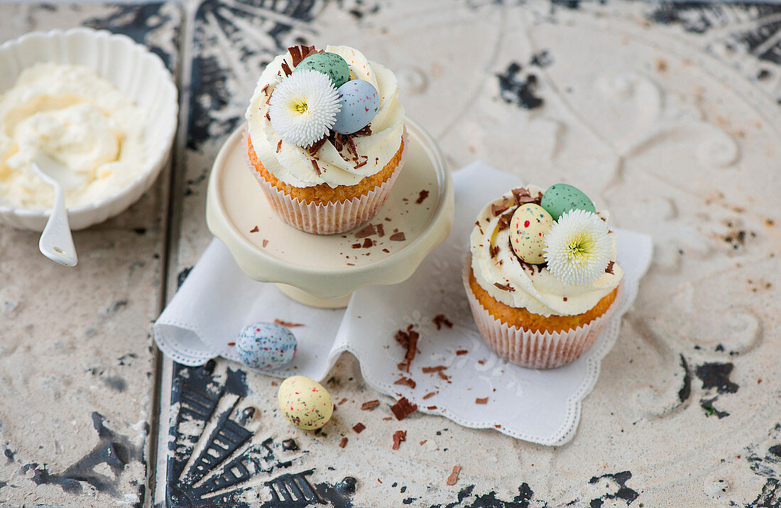 Vanille-Cupcakes für Ostern