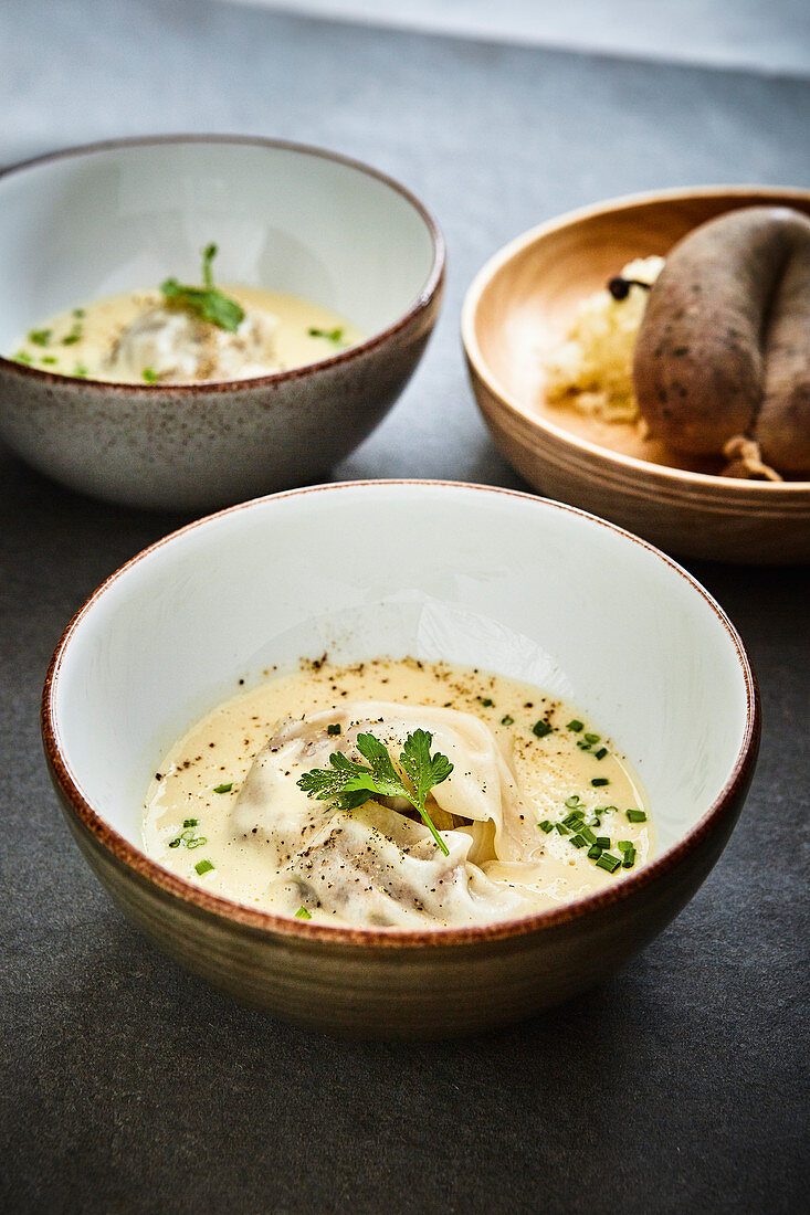 Sauerkraut soup with liver pâté ravioli