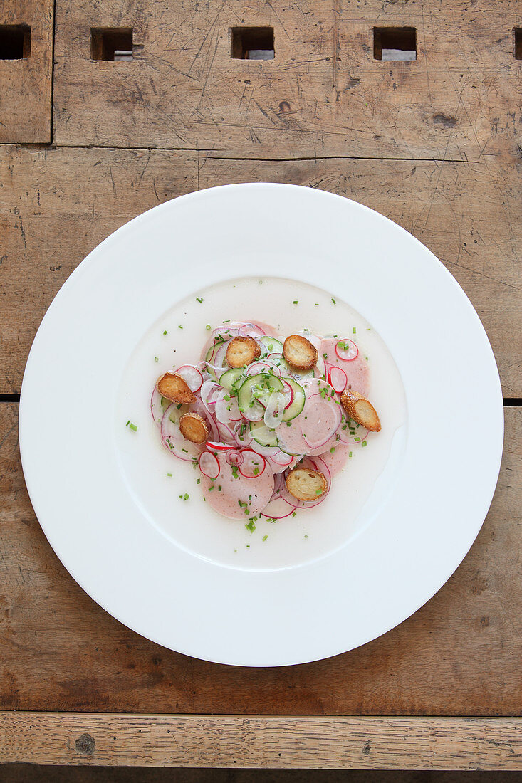 Regensburger Biergartensalat mit Radieschen