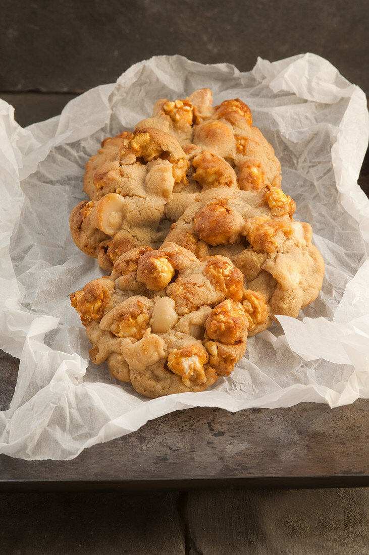 Popcorn cookies