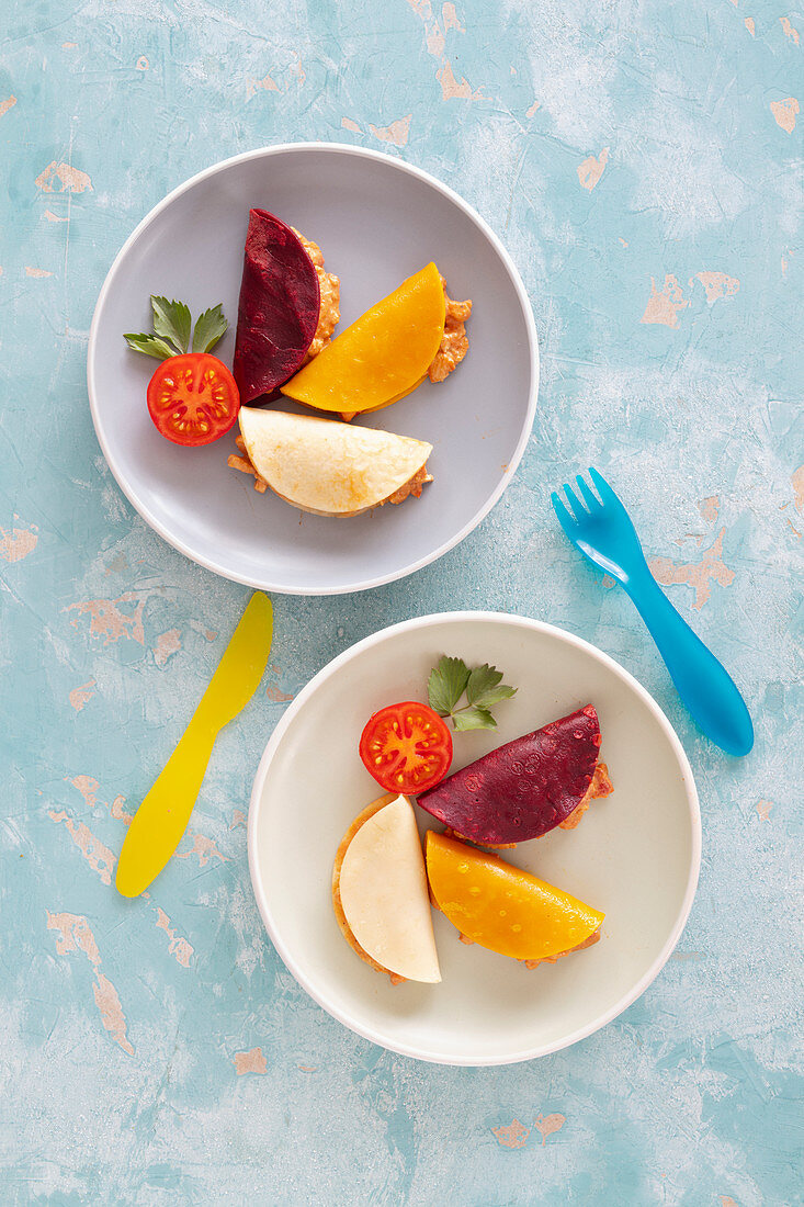 Tri-coloured egg cakes with a chicken and tomato cream filling