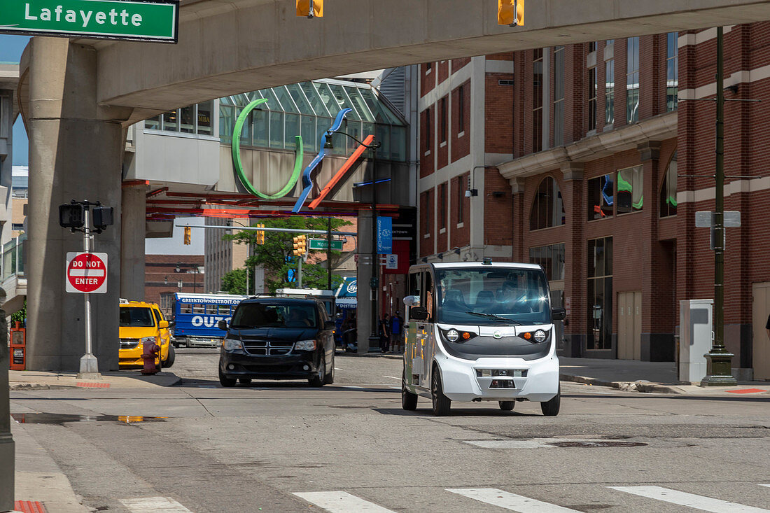 Self-driving van, Detroit, USA