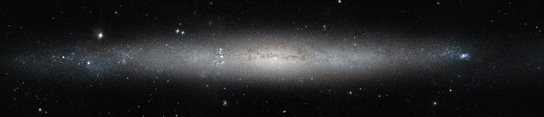 Silver Needle Galaxy, HST image