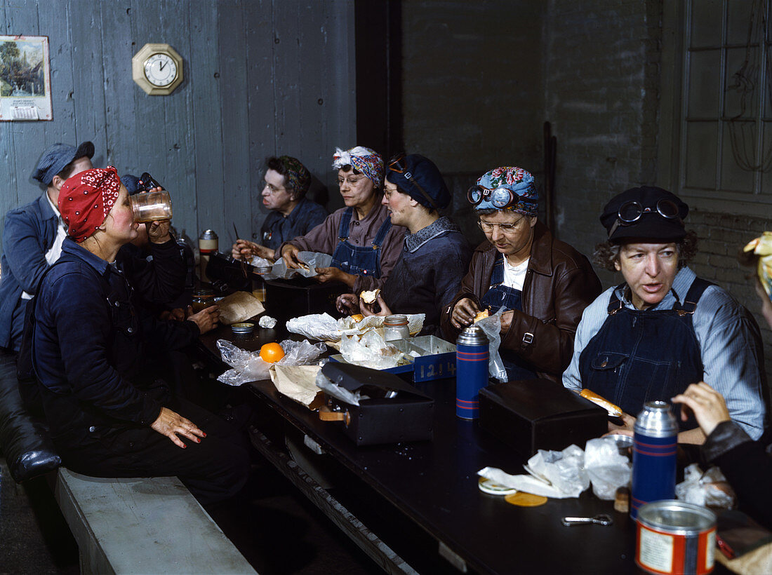 WWII, Lunch Break for Women Workers, 1943
