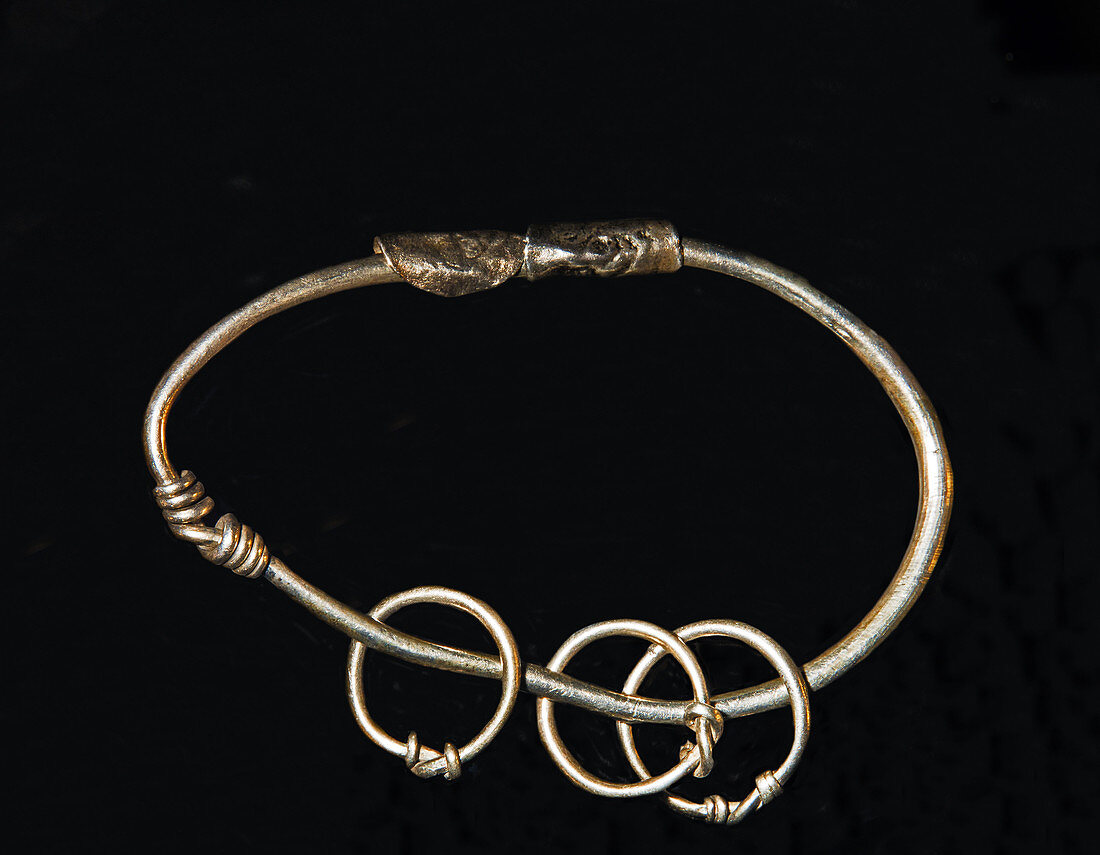 Viking amulet ring
