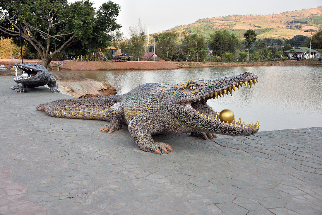 Crocodile sculptures at Wat Pa Huai Lat Temple
