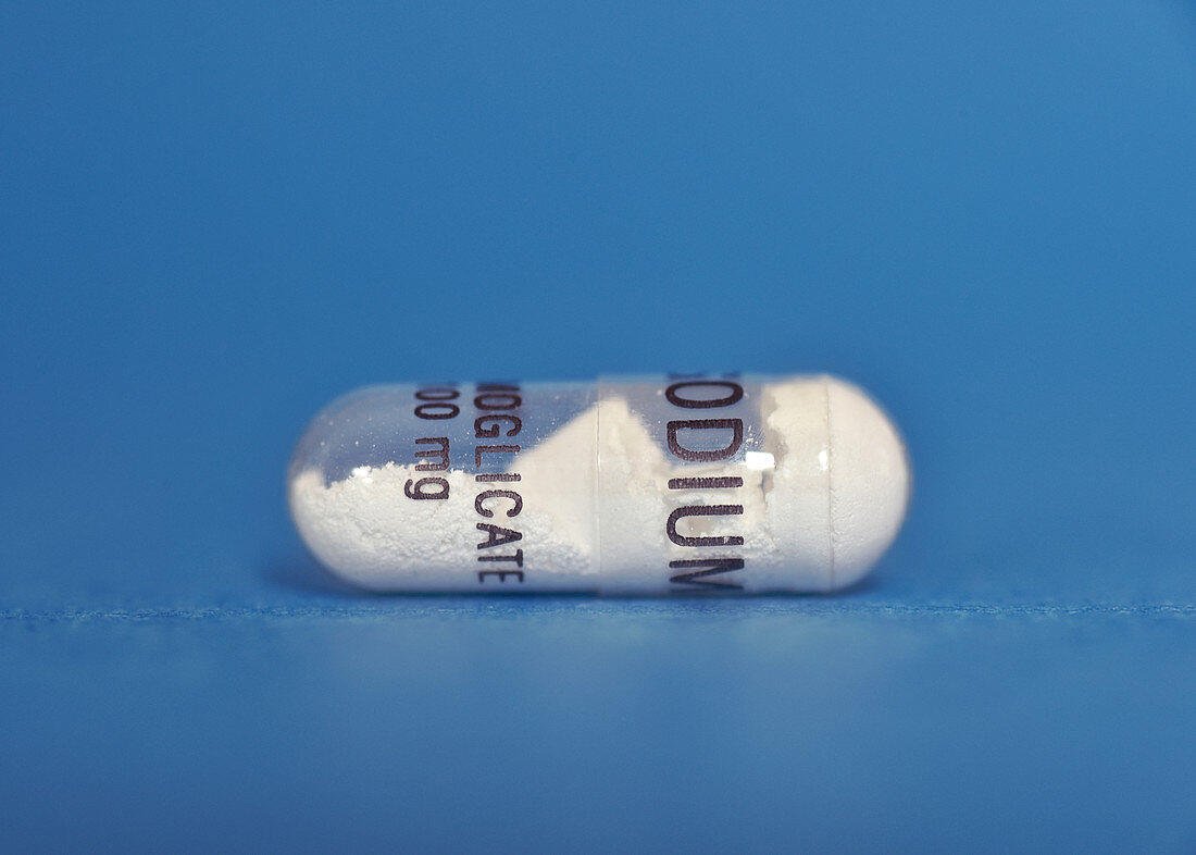 Sodium cromoglicate anti-allergy medication