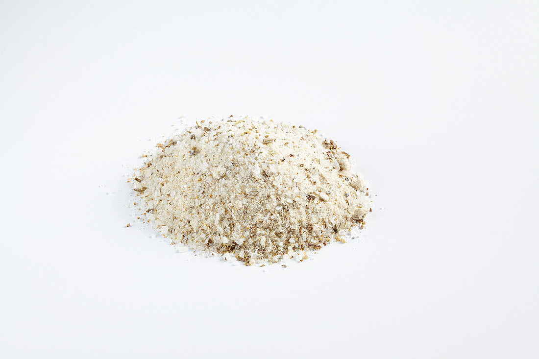 Homemade elderflower salt for fish, poultry, vegetables and salad dressings