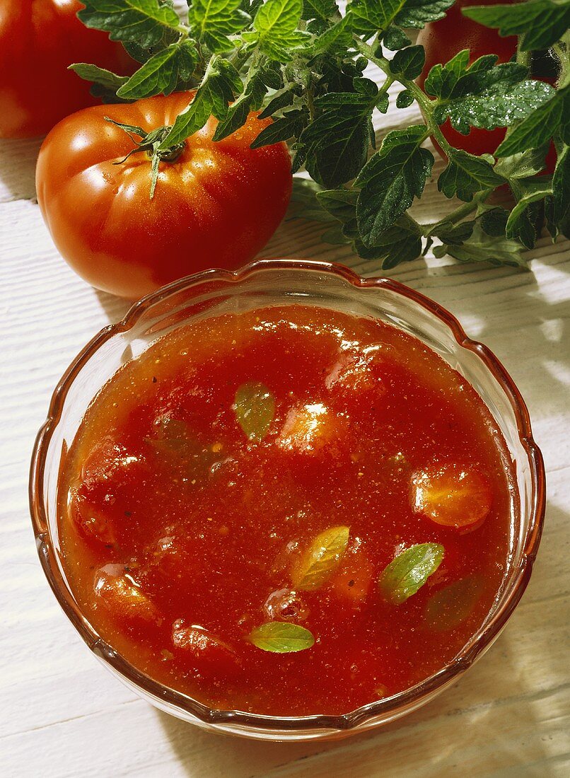 Tomatenmarmelade mit Gin