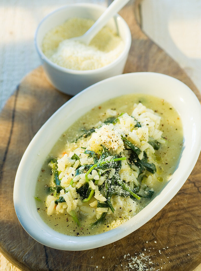 Glue herb risotto with parmesan