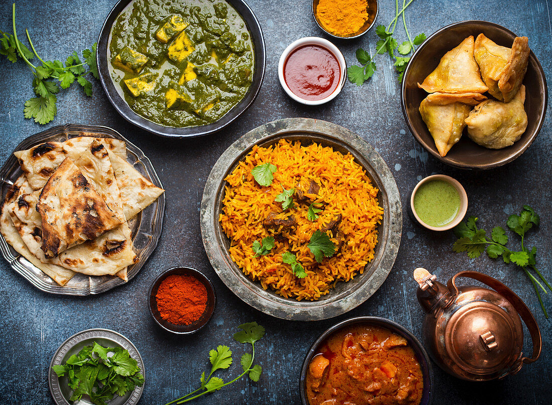 Traditionelle indische Gerichte und Vorspeisen
