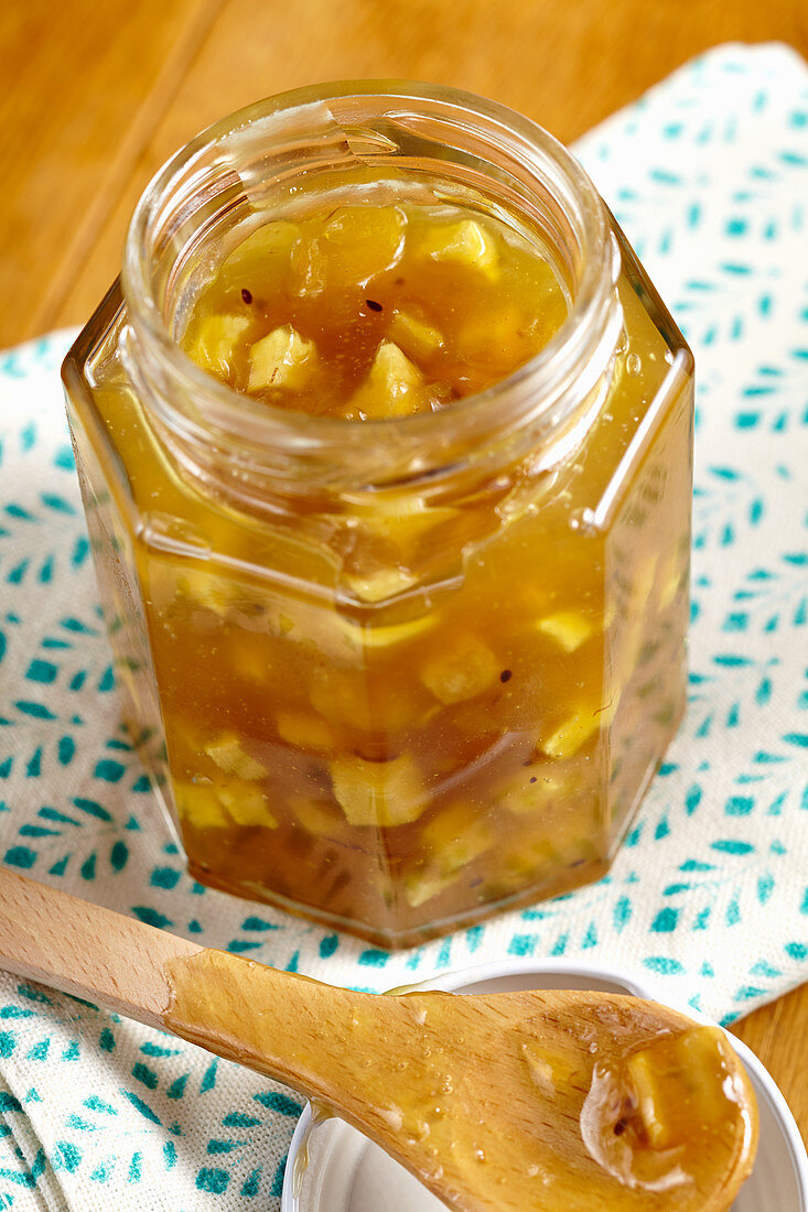 Apple, kiwi and avocado jam in a screw-top jar