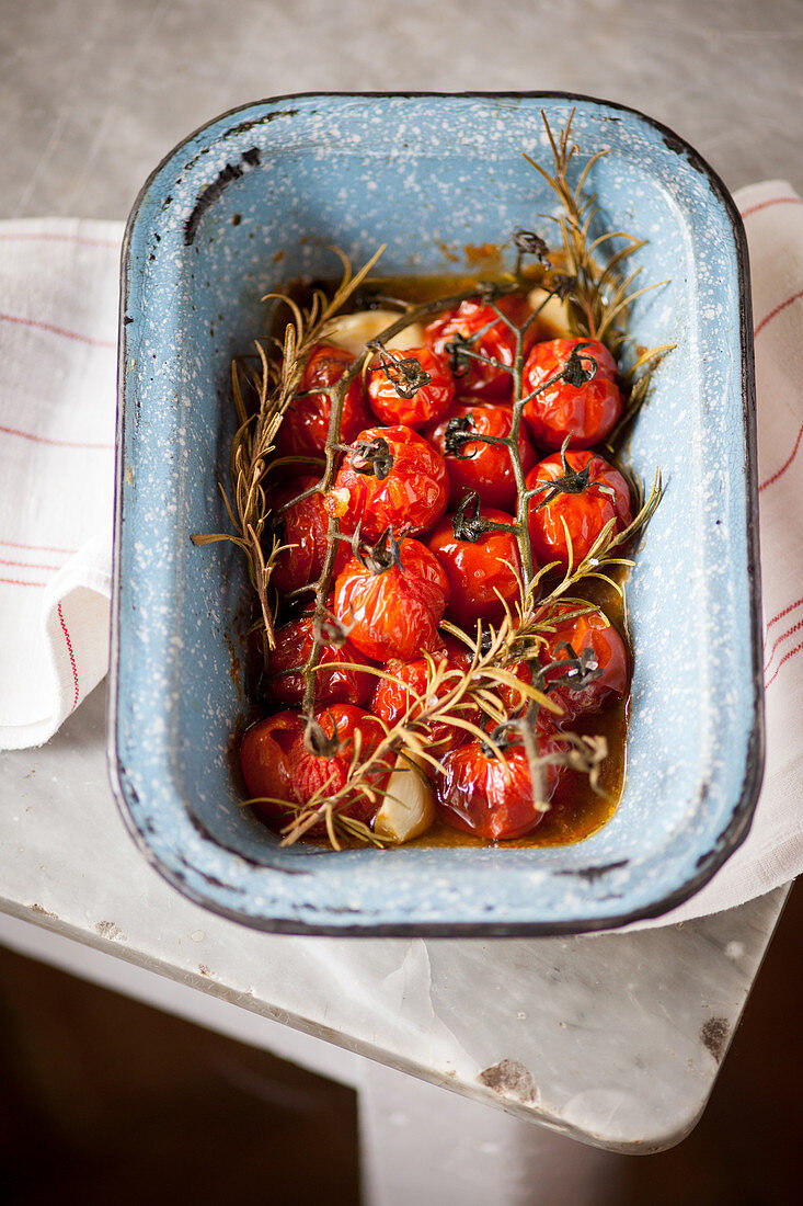 Oven-baked cherry tomatoes