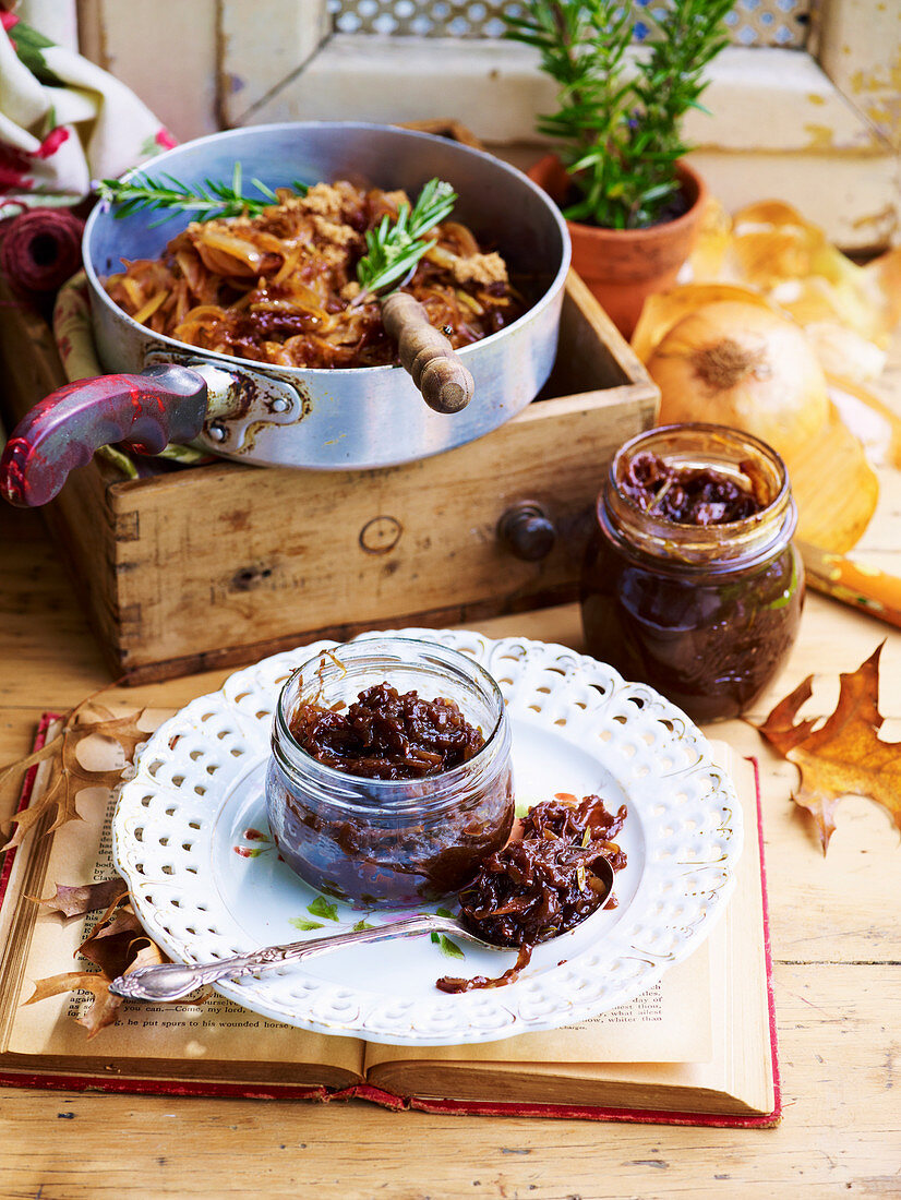 Selbstgemachte Zwiebelmarmelade