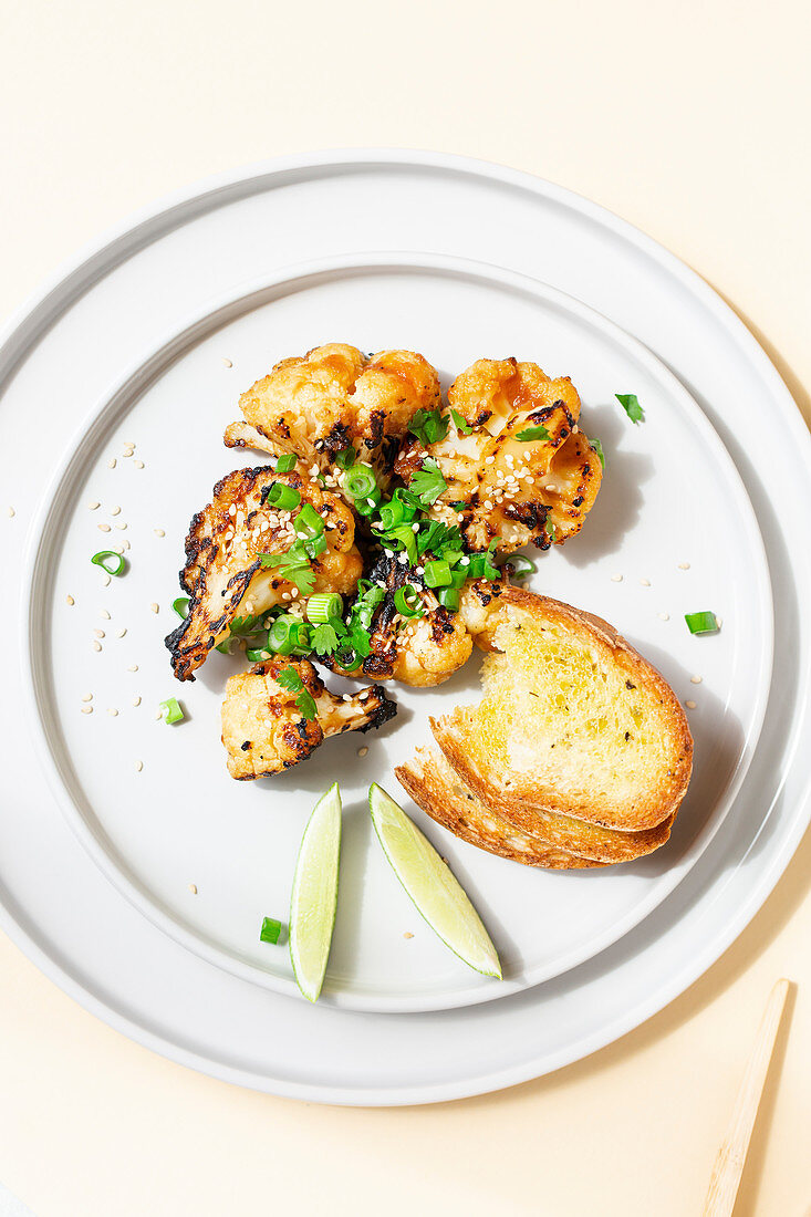 Grilled cauliflower with grilled bread