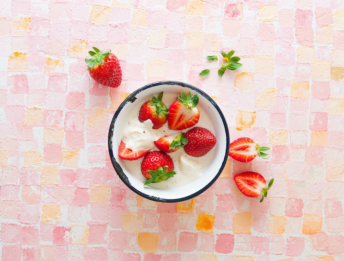 Erdbeeren mit Quark und Vanille