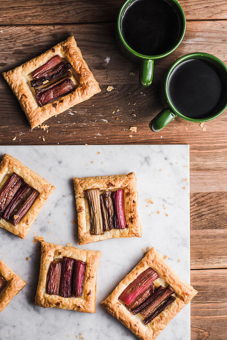 Puff pastry cookies with carmelized rhubarb