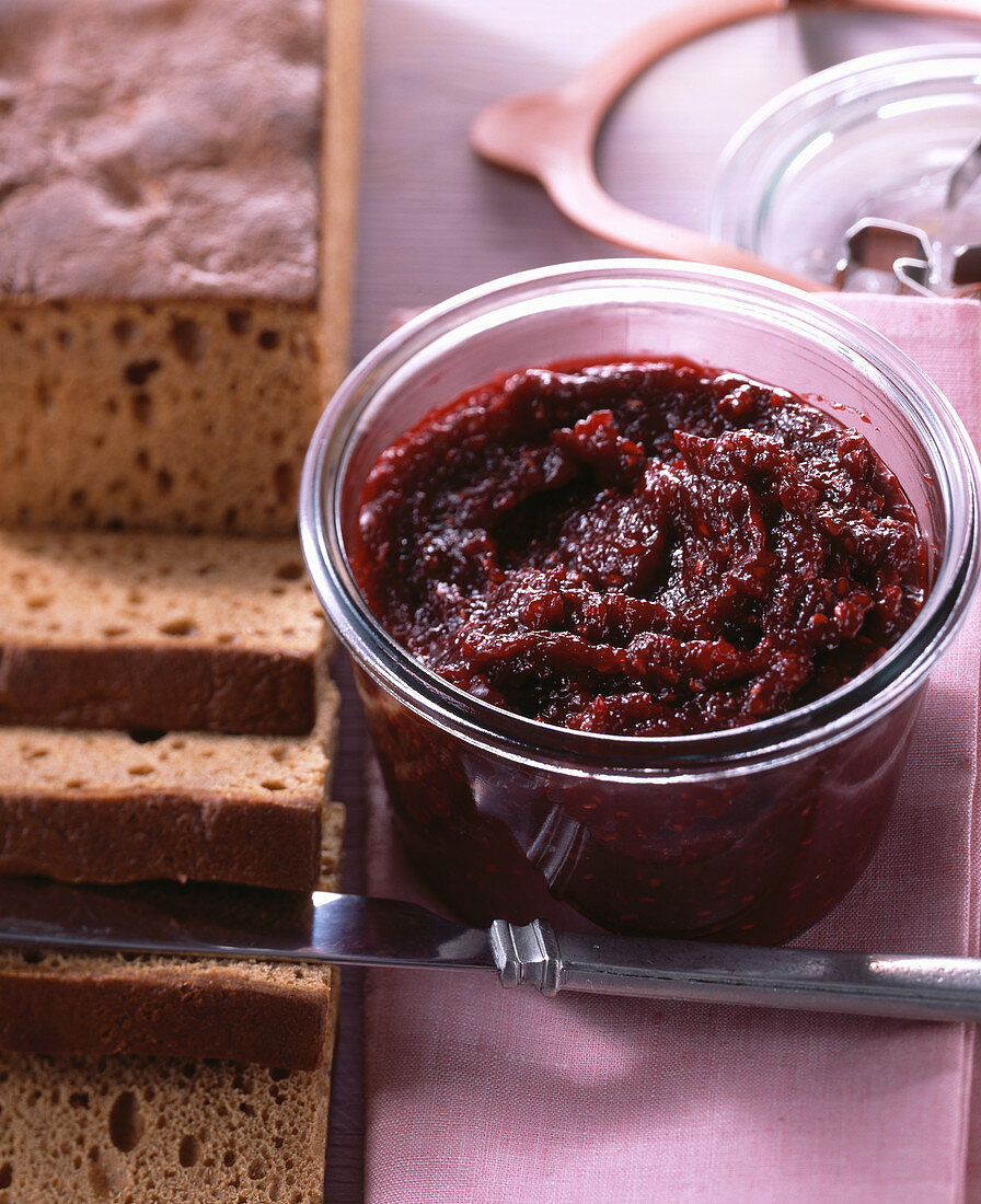 Raspberry jam with grated chocolate and chilli