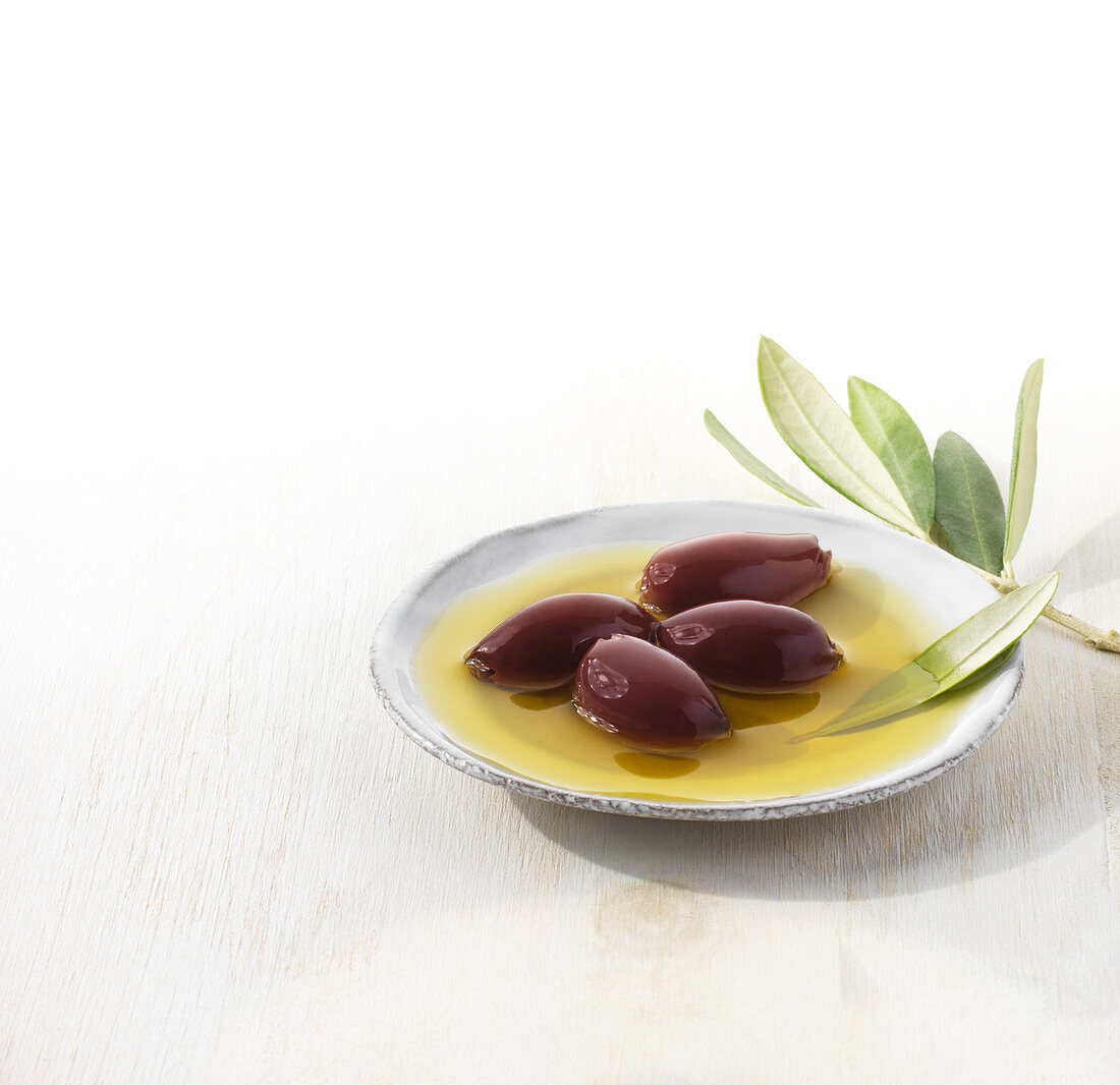 Kalamata-Oliven in Olivenöl