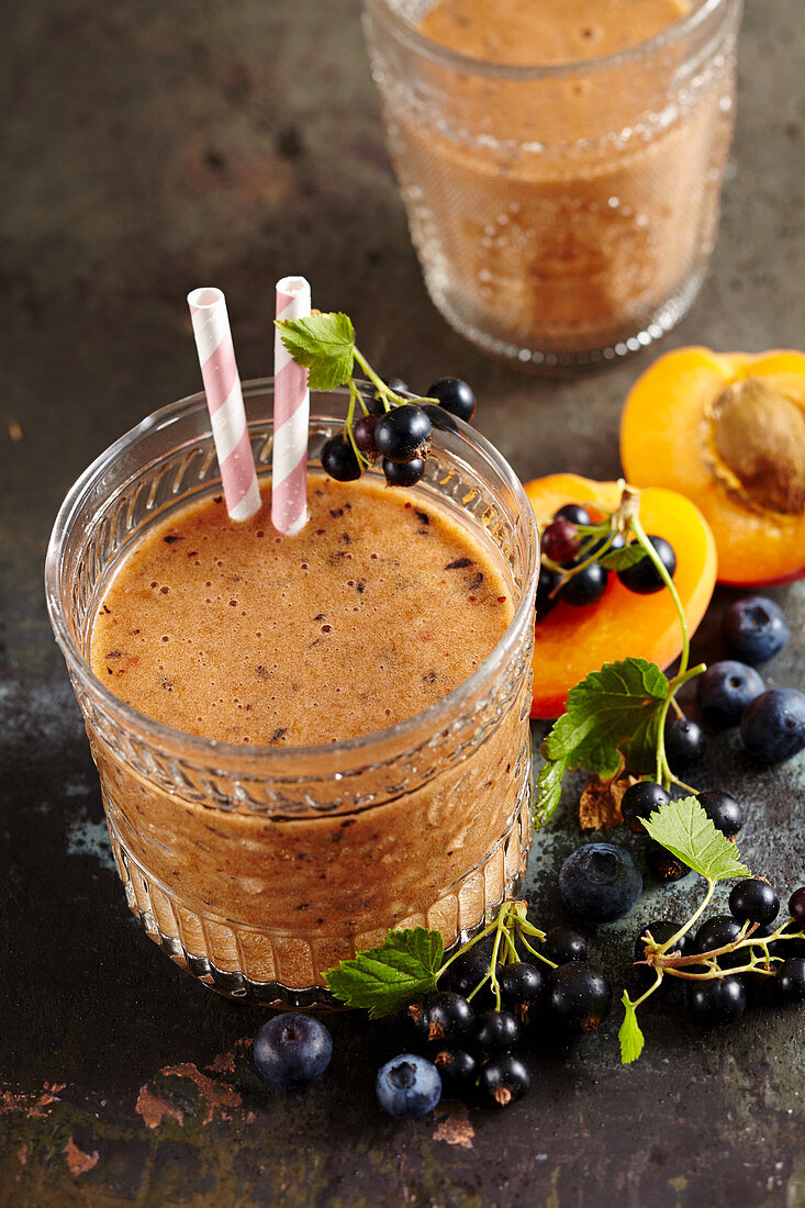 Homemade apricot berry smoothies with apple juice