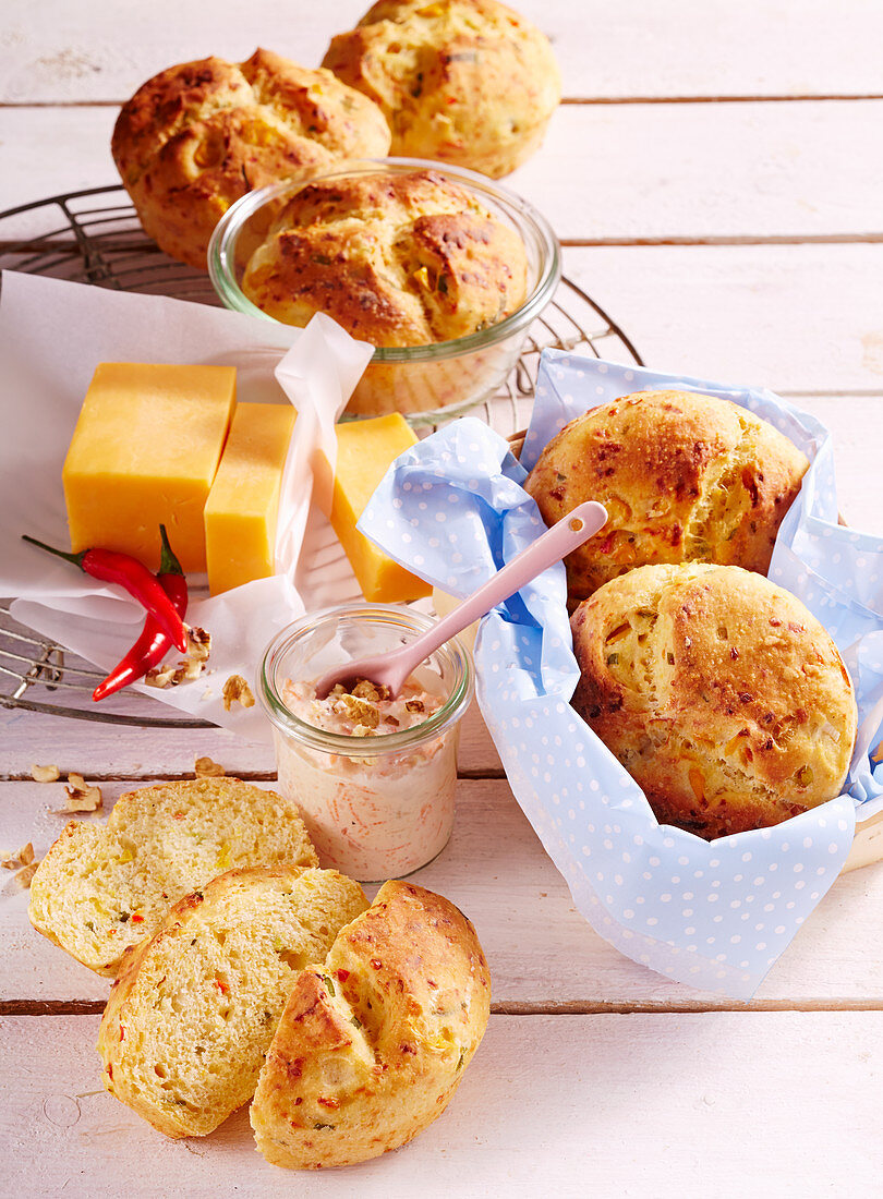 Baked yeast bread with cheddar and corn semolina in glasses