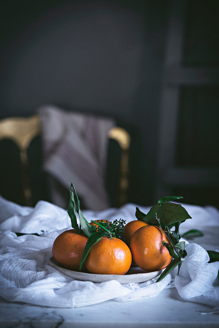 Mandarinen auf Teller