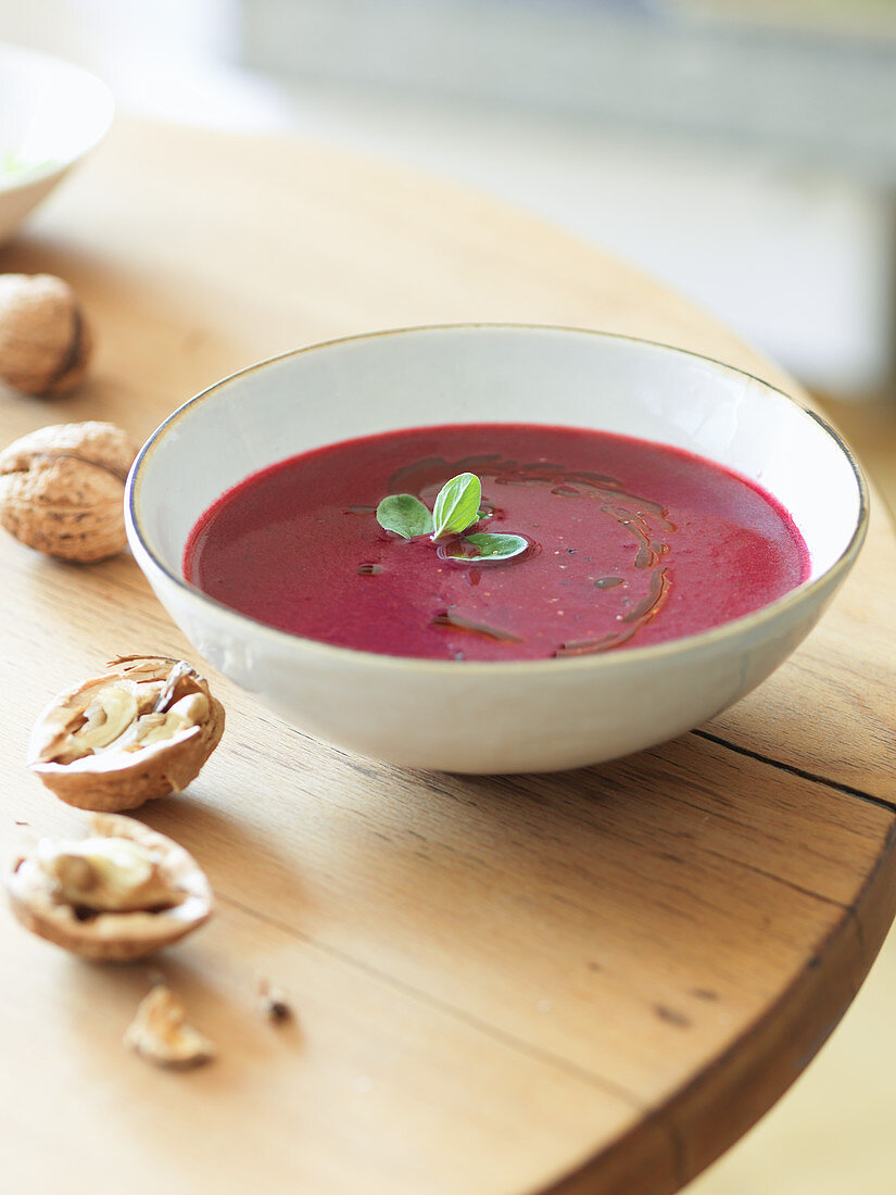 Beetroot soup with walnuts