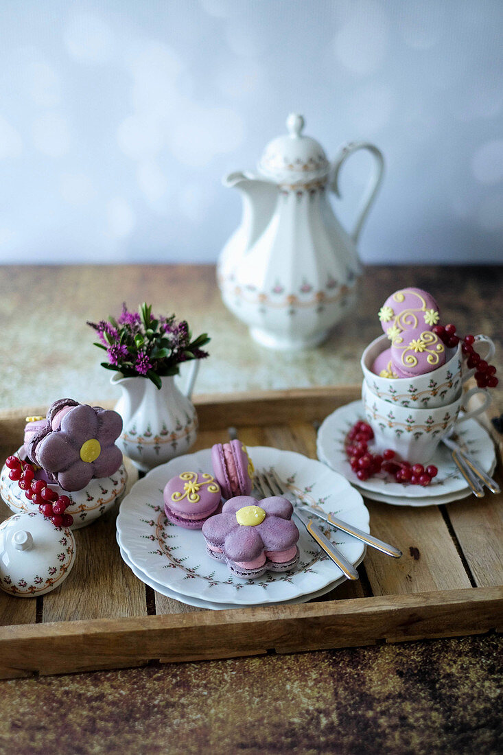 Purple macaroons with redcurrant cream