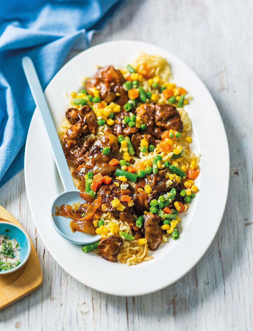 Chicken livers with 2-minute noodles