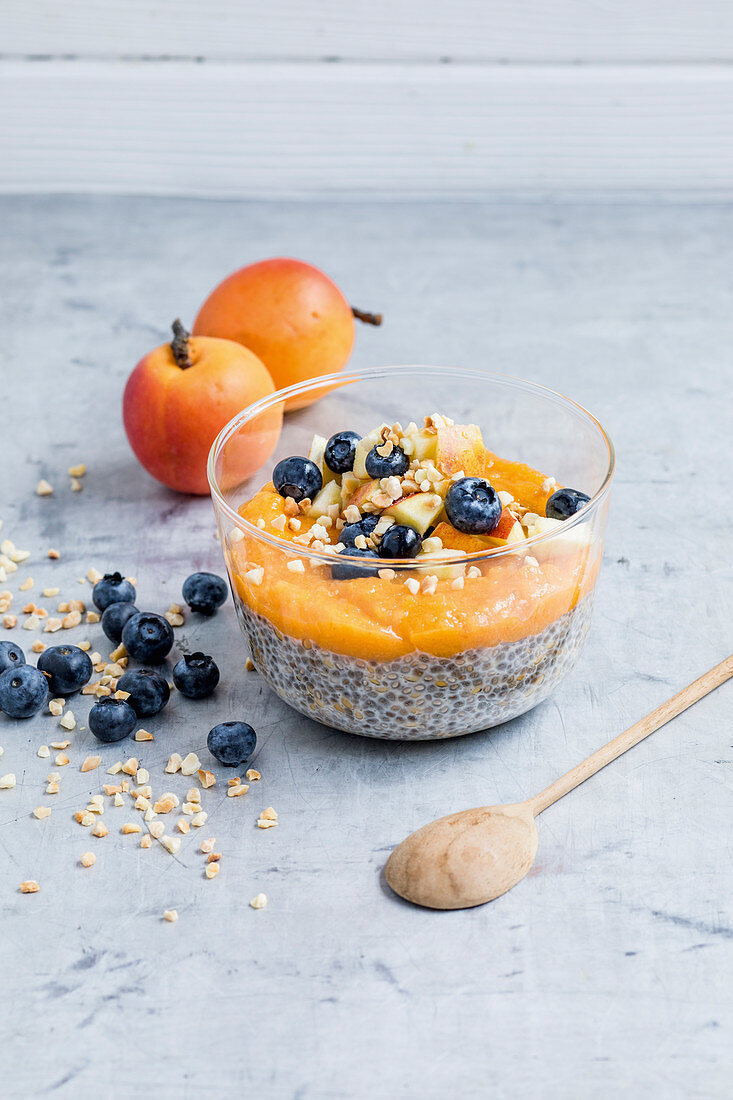 Chia and apricot pudding made from almond drink