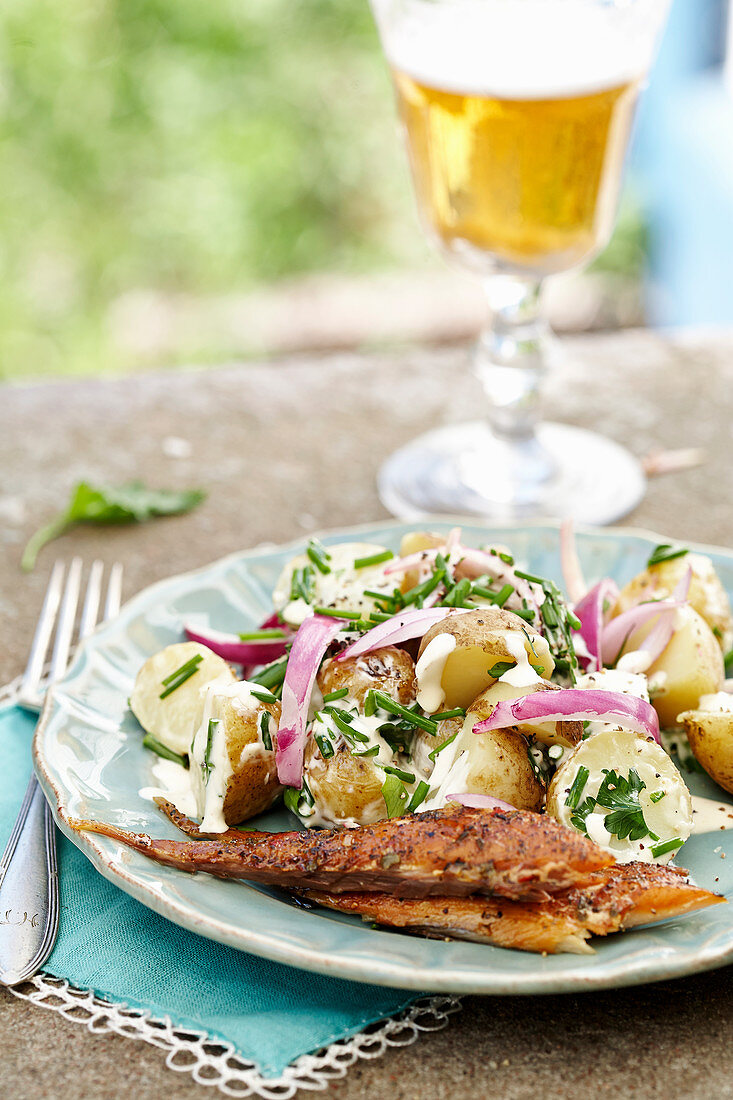 Fish with potatoe salad