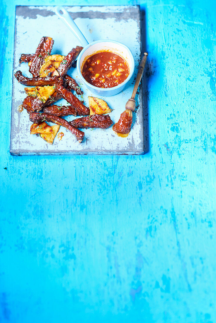 BBQ pork ribs with rum and pineapple