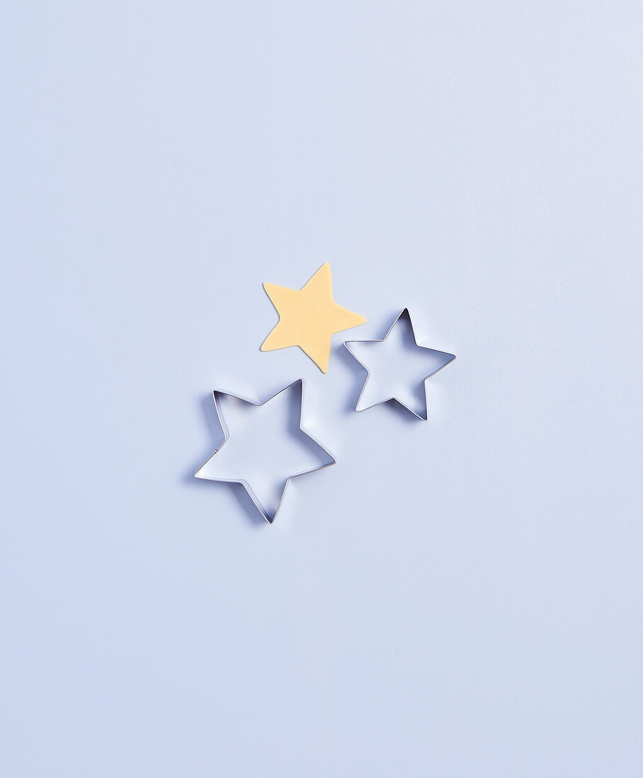 Cookie cutters for star cookies