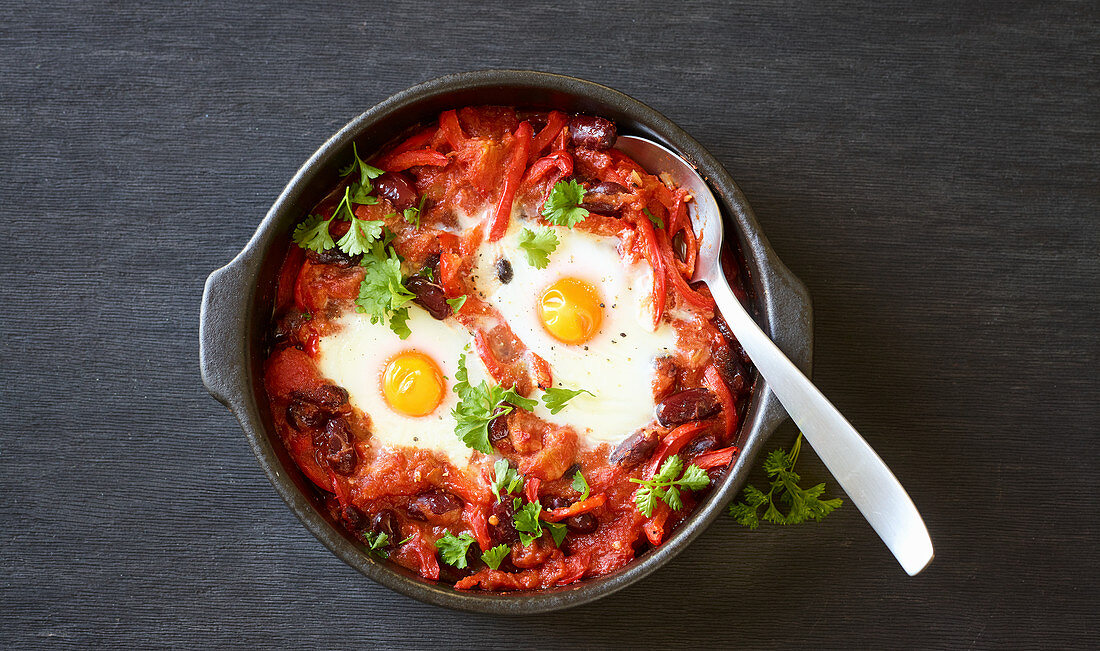 Shakshuka with tomatoes and egg