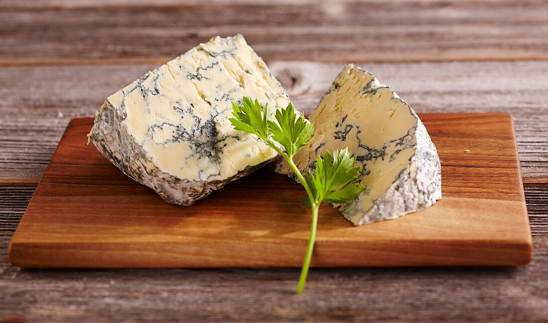 Jersey Blue (blue cheese from cow's milk, Switzerland)