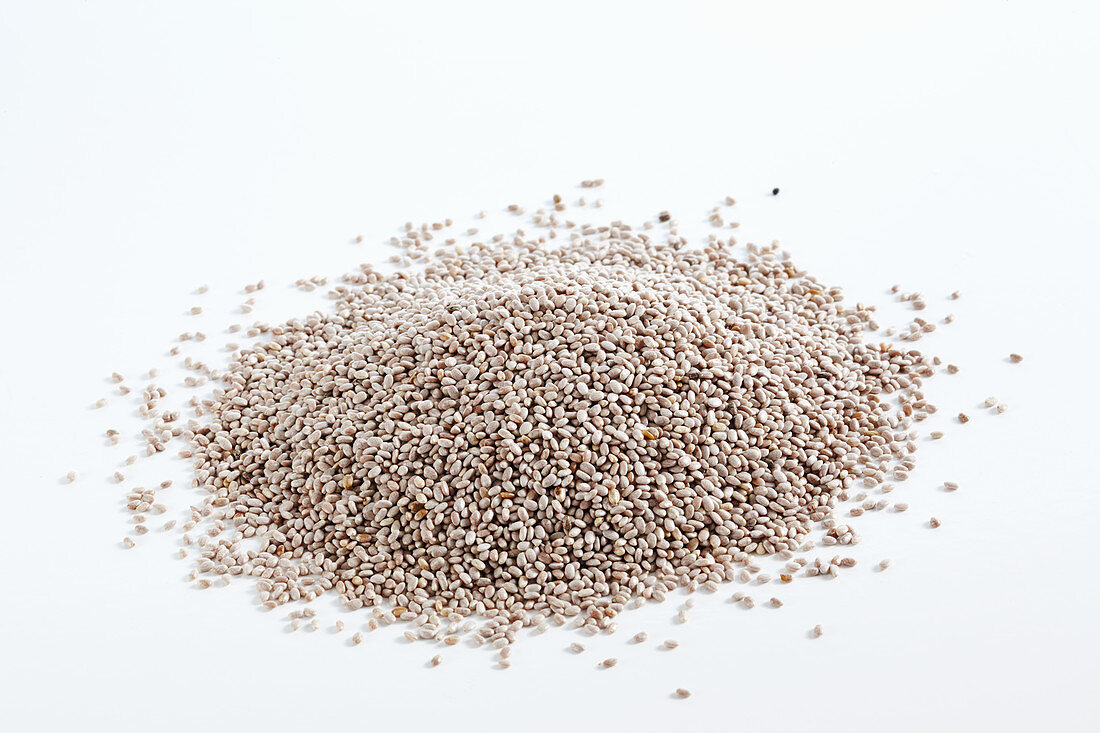 White chia seeds